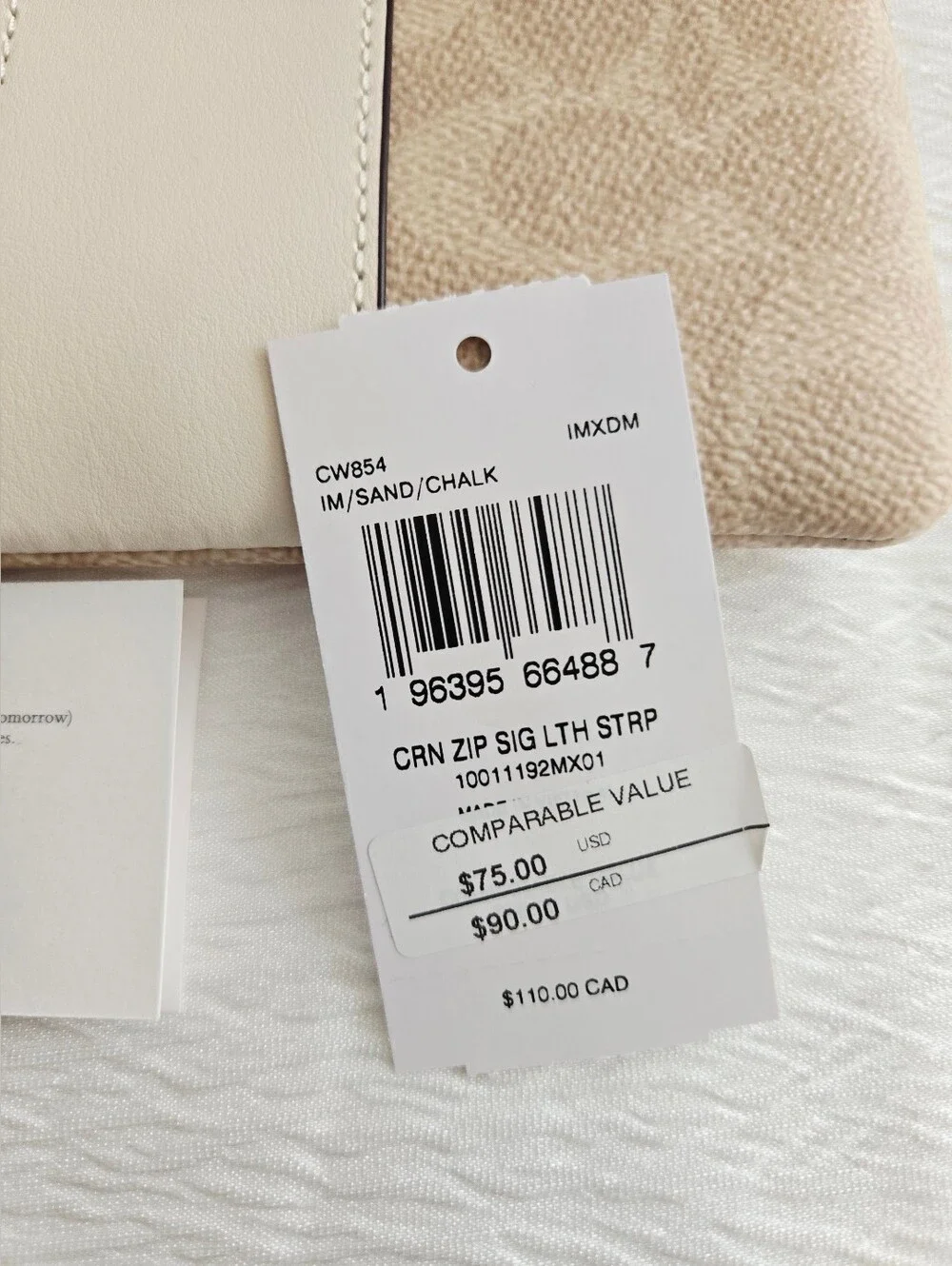 COACH Women's Beige Wristlet Clutch